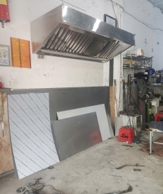 Thiết Kế Bếp Công Nghiệp Inox Trọn Gói: Giải Pháp Tối Ưu Năng Suất, Đảm Bảo Vệ Sinh