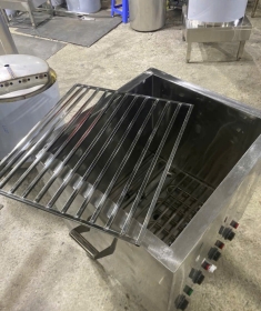 Nồi Luộc Bánh Chưng Điện: Công Nghệ Mới Giúp Tiết Kiệm Thời Gian & Chi Phí Tối Đa